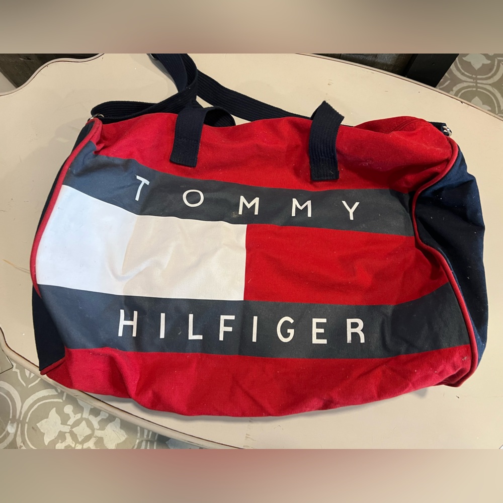 Tommy Hilfiger | Vintage Duffel Bag - Picture 4 of 8